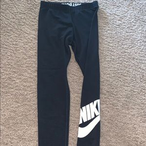 Black Nike Leggings!